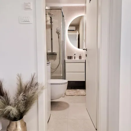 Monlux Studio Apartment Apartmán *